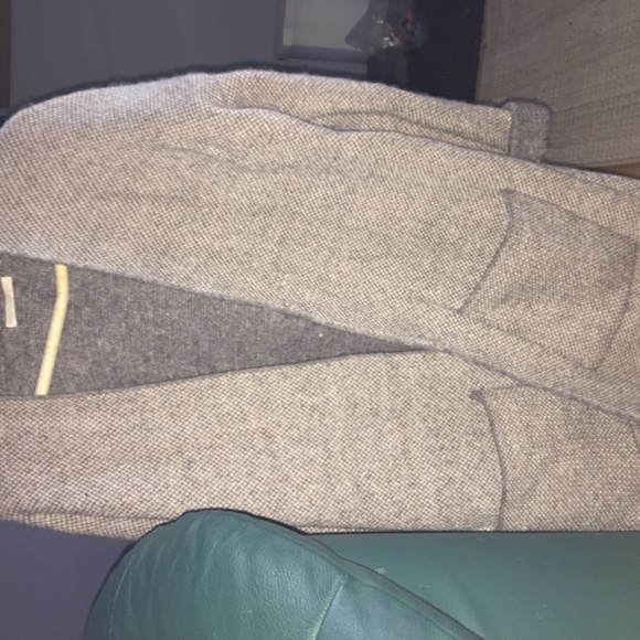 H&M Rose Gold Throw - Picture 3 of 3